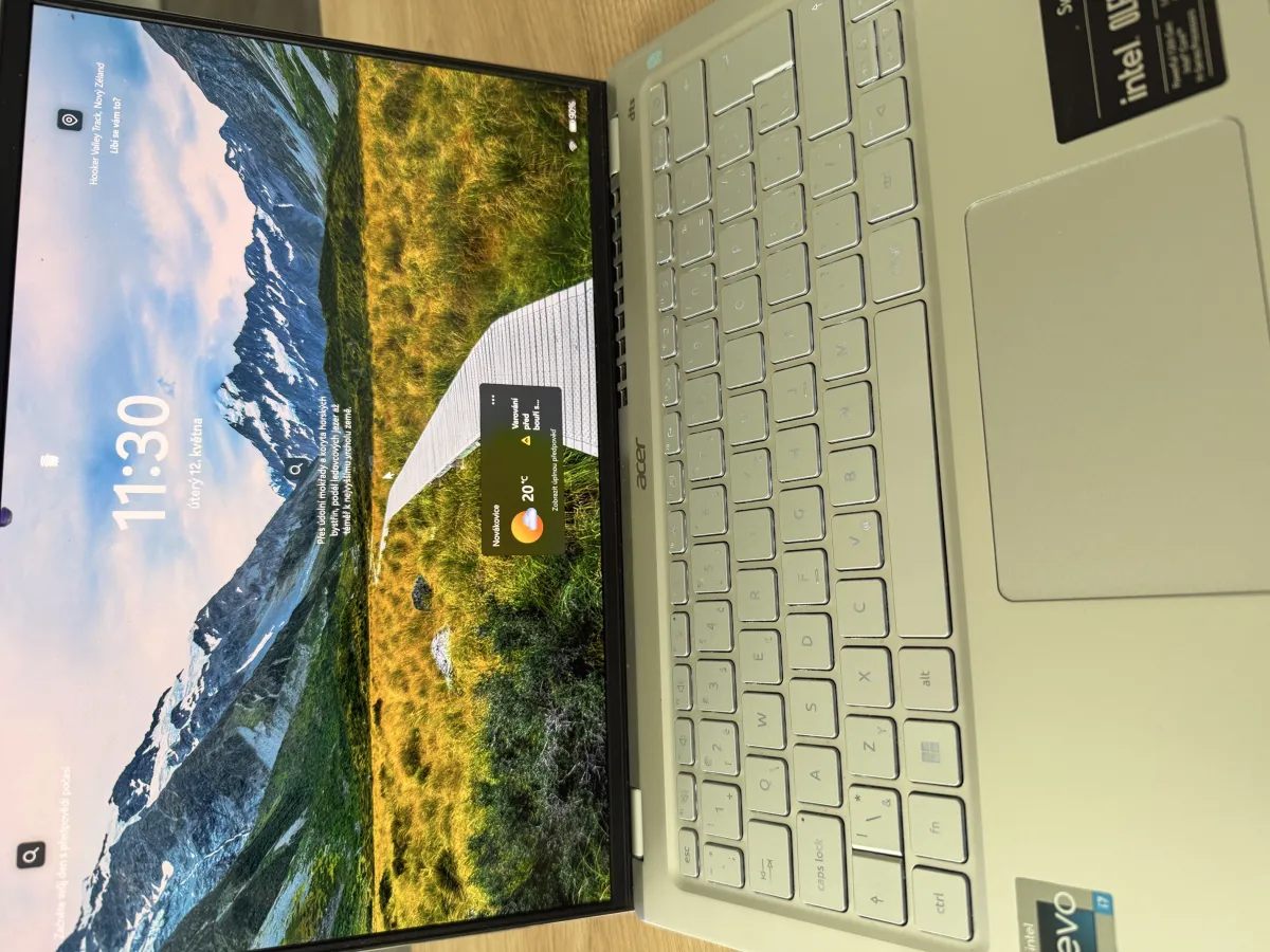 Acer Swift 3 EVO Pure Silver celokovový